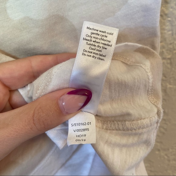 Athleta Organic Daily Camo Crew Tee Size XS - Picture 6 of 8